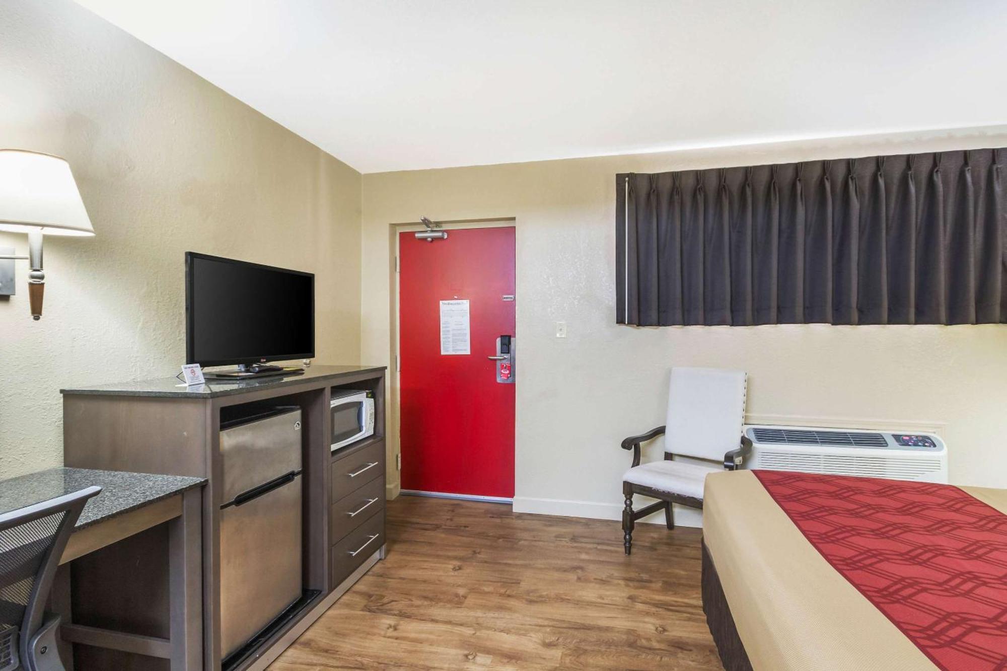 Econo Lodge Inn & Suites I-35 At Shawnee Mission Overland Park Eksteriør bilde